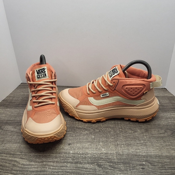 Vans Shoes - VANS MTE Crosspath Hiking Boots Orange Women's Size 7 New